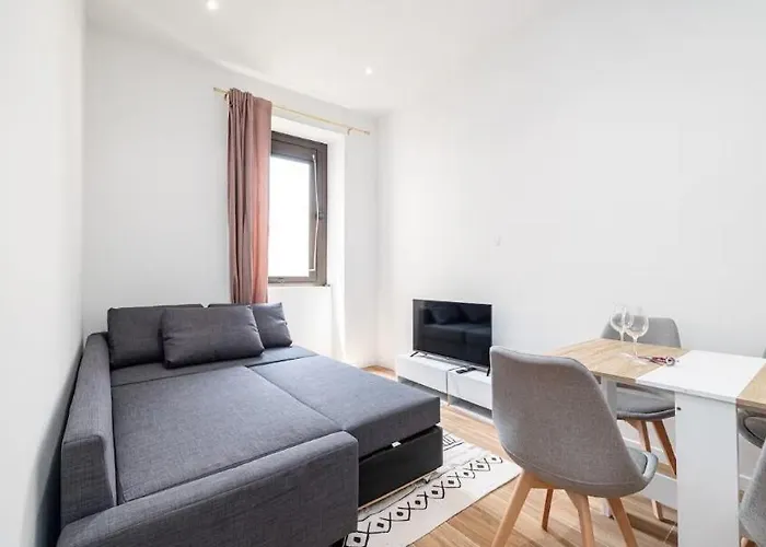 Au Coeur De Nice, Gare A Pied Et Climatisation *