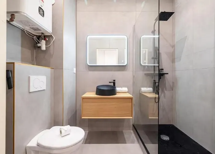 Apartament Au Coeur De Nice, Gare A Pied Et Climatisation